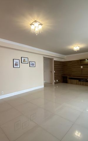 Apartamento para alugar com 142m², 4 quartos e 3 vagas