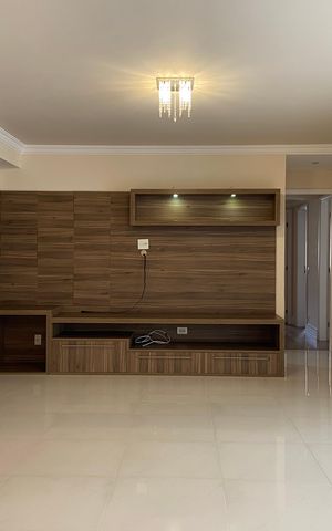 Apartamento para alugar com 142m², 4 quartos e 3 vagas