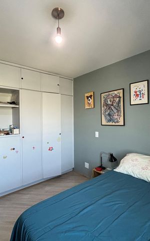 Apartamento à venda com 185m², 4 quartos e 3 vagas Apartamento à venda com 185m², 4 quartos e 3 vagasQuarto 1