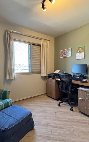 Apartamento à venda com 185m², 4 quartos e 3 vagas Apartamento à venda com 185m², 4 quartos e 3 vagasQuarto 2