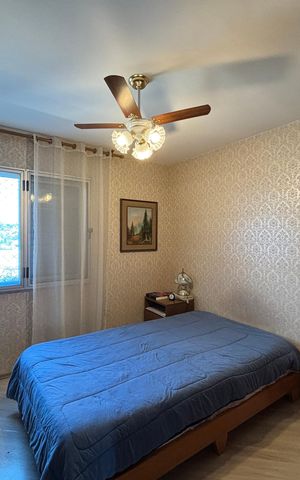 Apartamento à venda com 185m², 4 quartos e 3 vagas Apartamento à venda com 185m², 4 quartos e 3 vagasQuarto 3