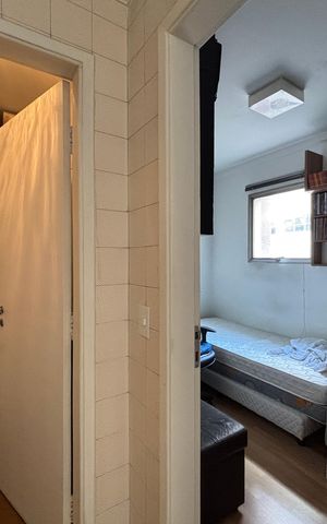 Apartamento à venda com 185m², 4 quartos e 3 vagas Apartamento à venda com 185m², 4 quartos e 3 vagasDepósito e quartinho
