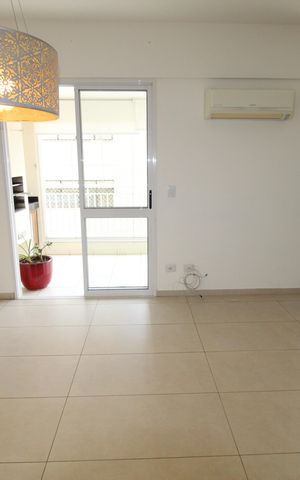 Apartamento para alugar com 103m², 3 quartos e 2 vagasSala