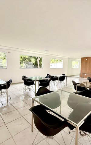 Apartamento para alugar com 45m², 2 quartos e 1 vaga Apartamento para alugar com 45m², 2 quartos e 1 vagaÁrea comum - Salão de festas
