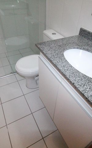 Apartamento para alugar com 65m², 3 quartos e 2 vagasBanheiro