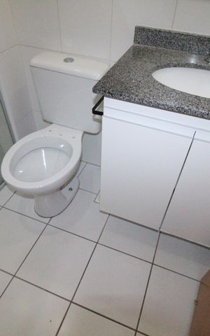 Apartamento para alugar com 65m², 3 quartos e 2 vagasBanheiro da Suíte