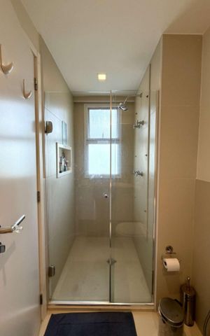 Apartamento à venda com 175m², 4 quartos e 3 vagas Apartamento à venda com 175m², 4 quartos e 3 vagasBanheiro