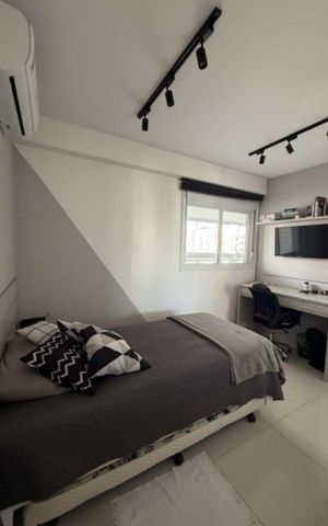 Apartamento à venda com 175m², 4 quartos e 3 vagas Apartamento à venda com 175m², 4 quartos e 3 vagasQuarto 4
