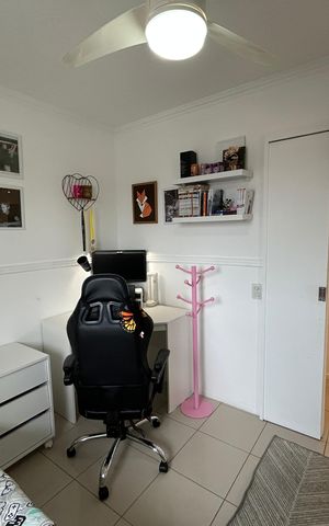 Apartamento à venda com 61m², 2 quartos e 1 vagaVaranda