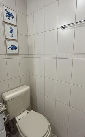 Apartamento à venda com 61m², 2 quartos e 1 vagaBanheiro Social