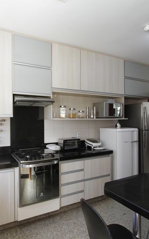 Apartamento à venda com 162m², 4 quartos e 2 vagasCozinha