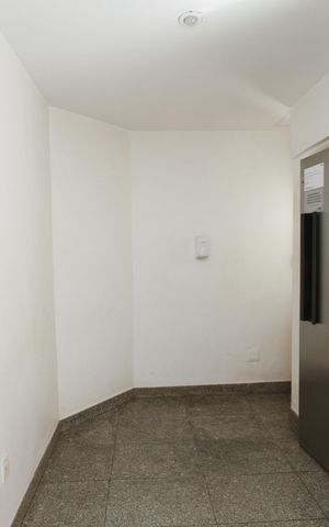 Apartamento à venda com 162m², 4 quartos e 2 vagasELEVADOR