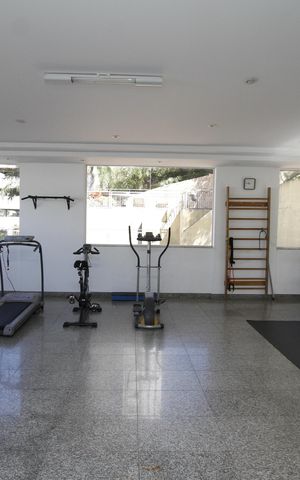 Apartamento à venda com 162m², 4 quartos e 2 vagasÁrea comum - Academia