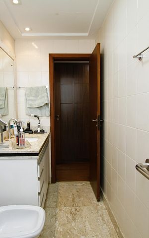 Apartamento à venda com 162m², 4 quartos e 2 vagasBanheiro Social