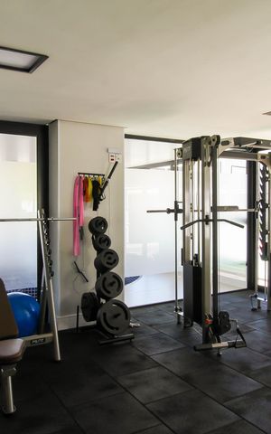 Apartamento para alugar com 152m², 4 quartos e 2 vagasÁrea comum - Academia
