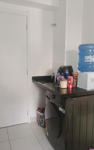 Apartamento à venda com 34m², 2 quartos e sem vaga Apartamento à venda com 34m², 2 quartos e sem vagaÁrea de serviço