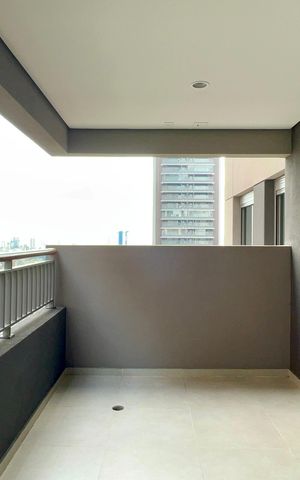 Apartamento à venda com 56m², 2 quartos e 1 vaga Apartamento à venda com 56m², 2 quartos e 1 vagaVaranda