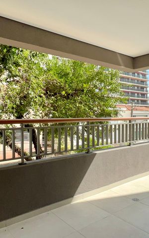 Apartamento à venda com 68m², 2 quartos e 1 vagaVaranda