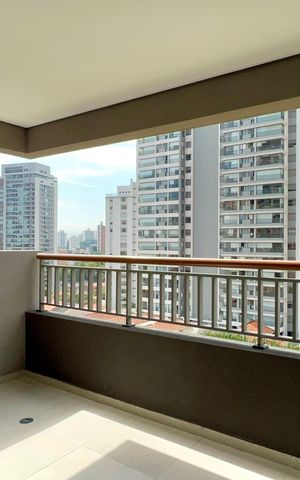 Apartamento à venda com 56m², 2 quartos e 1 vaga Apartamento à venda com 56m², 2 quartos e 1 vagaVaranda