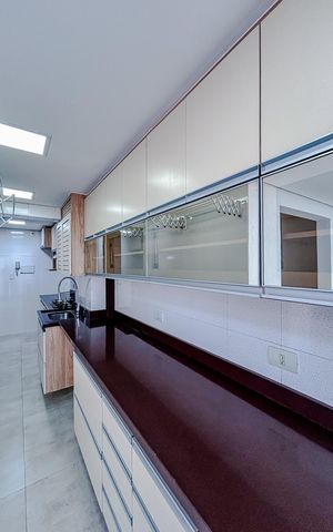 Apartamento para alugar com 60m², 2 quartos e sem vagaCozinha e Área de Serviço