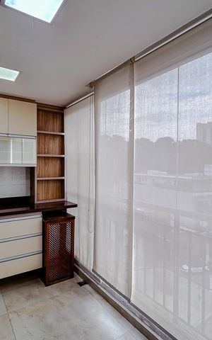 Apartamento para alugar com 60m², 2 quartos e sem vagaVaranda