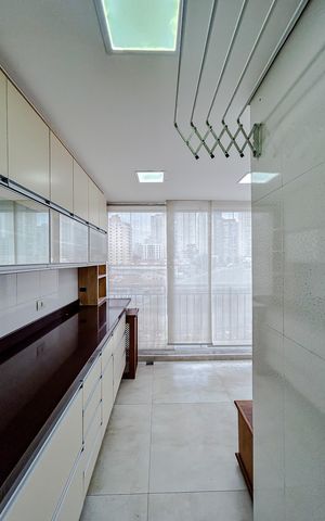 Apartamento para alugar com 60m², 2 quartos e sem vagaCozinha e Área de Serviço