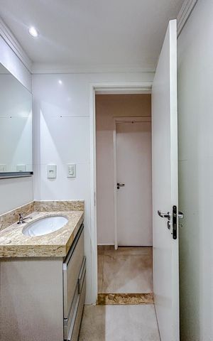 Apartamento para alugar com 60m², 2 quartos e sem vagaBanheiro