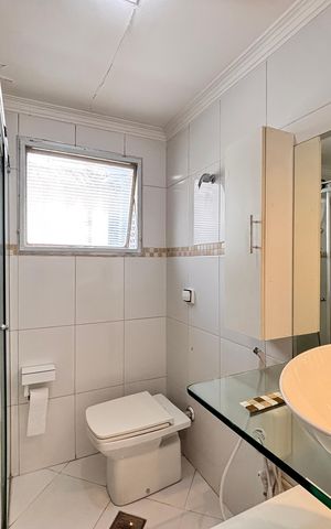 Apartamento à venda com 71m², 2 quartos e 1 vaga Apartamento à venda com 71m², 2 quartos e 1 vagaBanheiro