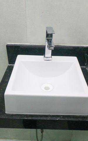 Studio para alugar com 25m², 1 quarto e sem vaga Studio para alugar com 25m², 1 quarto e sem vagaBanheiro