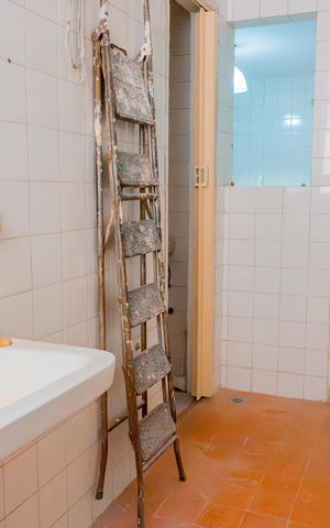 Apartamento à venda com 122m², 3 quartos e 2 vagas Apartamento à venda com 122m², 3 quartos e 2 vagasÁrea de Serviço
