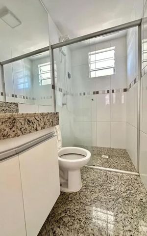 Apartamento para alugar com 55m², 2 quartos e 2 vagas Apartamento para alugar com 55m², 2 quartos e 2 vagasBanheiro