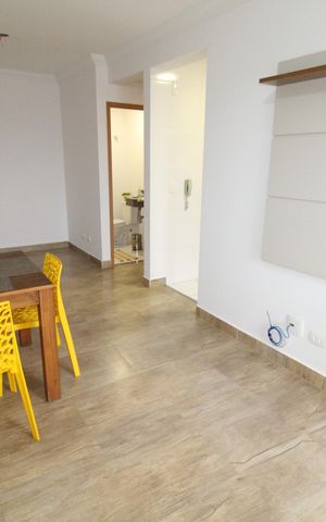 Apartamento para alugar com 76m², 2 quartos e 1 vagaSala