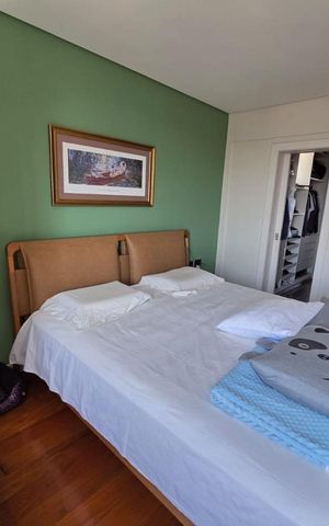 Apartamento à venda com 160m², 4 quartos e 2 vagas