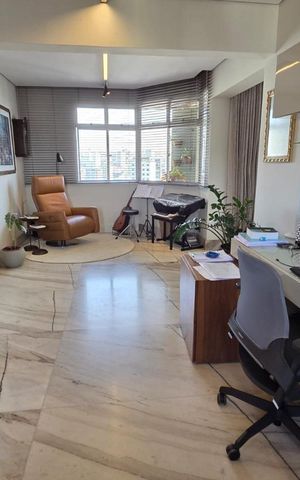 Apartamento à venda com 160m², 4 quartos e 2 vagas