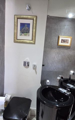 Apartamento à venda com 160m², 4 quartos e 2 vagas