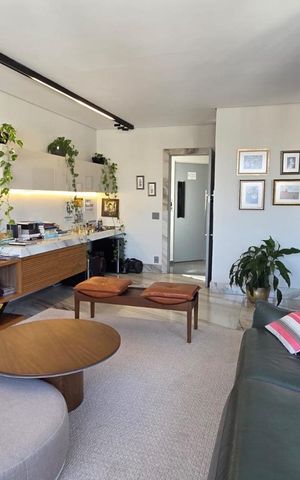 Apartamento à venda com 160m², 4 quartos e 2 vagas