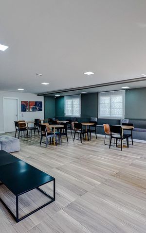 Apartamento à venda com 37m², 2 quartos e sem vagaÁrea comum - Salão de festas