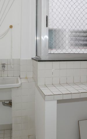 Apartamento à venda com 82m², 2 quartos e 1 vaga Apartamento à venda com 82m², 2 quartos e 1 vagaCozinha e Área de Serviço