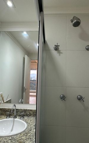 Apartamento à venda com 60m², 2 quartos e 1 vagaBanheiro social 