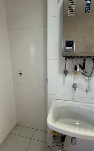 Apartamento à venda com 60m², 2 quartos e 1 vagaÁrea de Serviço