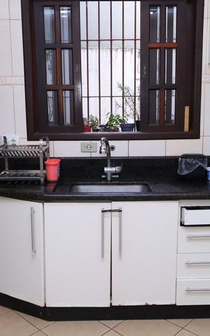 Casa à venda com 100m², 3 quartos e 2 vagasCozinha