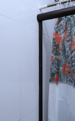 Casa à venda com 100m², 3 quartos e 2 vagasBanheiro 1