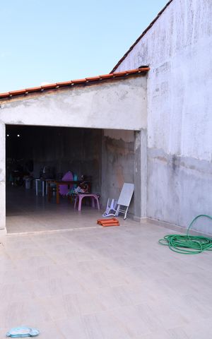 Casa à venda com 100m², 3 quartos e 2 vagasQuintal