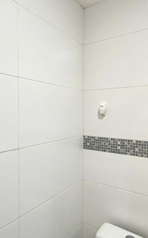 Apartamento à venda com 64m², 2 quartos e 1 vaga Apartamento à venda com 64m², 2 quartos e 1 vagaBanheiro 1