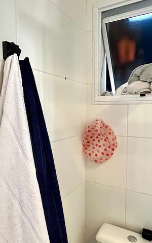 Apartamento à venda com 64m², 2 quartos e 1 vaga Apartamento à venda com 64m², 2 quartos e 1 vagaBanheiro da Suíte