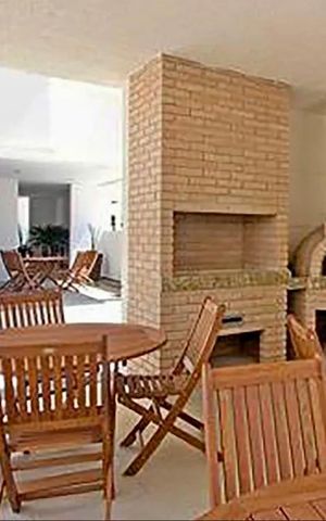 Apartamento à venda com 64m², 2 quartos e 1 vaga Apartamento à venda com 64m², 2 quartos e 1 vagaÁrea comum - Churrasqueira