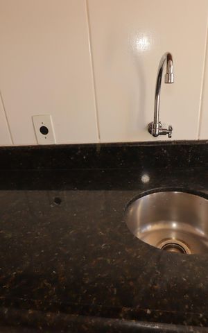 Apartamento à venda com 50m², 2 quartos e 1 vagaCozinha - Pia