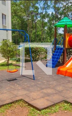 Apartamento para alugar com 48m², 2 quartos e 1 vaga Apartamento para alugar com 48m², 2 quartos e 1 vagaÁrea comum - Playground