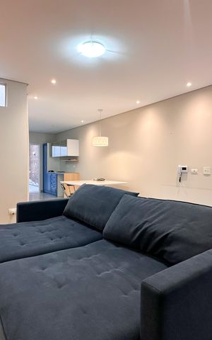 Apartamento à venda com 200m², 3 quartos e 3 vagas Apartamento à venda com 200m², 3 quartos e 3 vagasSala