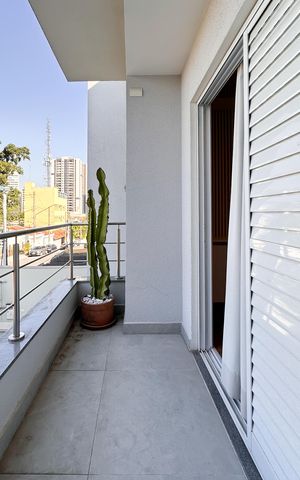 Apartamento à venda com 200m², 3 quartos e 3 vagas Apartamento à venda com 200m², 3 quartos e 3 vagasSacada da Suíte 2